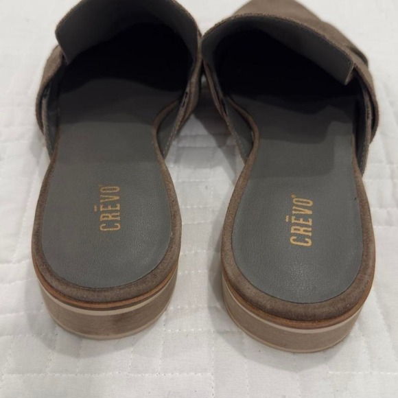 Crevo Womens Brown Suede Criss Cross Pointed Toe Mules Flats - Picture 3 of 6